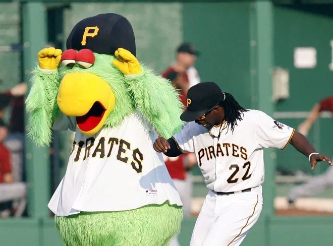 Pirates mascot